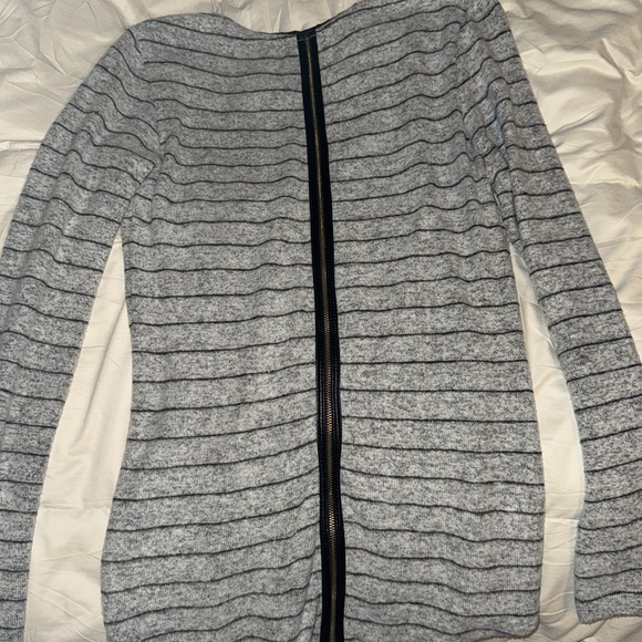 Dynamite Long Sleeve - Picture 2 of 2